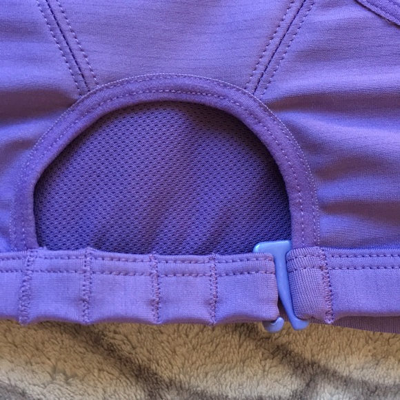 puma padded sports bra - Picture 3 of 5